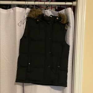 GAP Black Puffer Vest with Faux Fur Trim